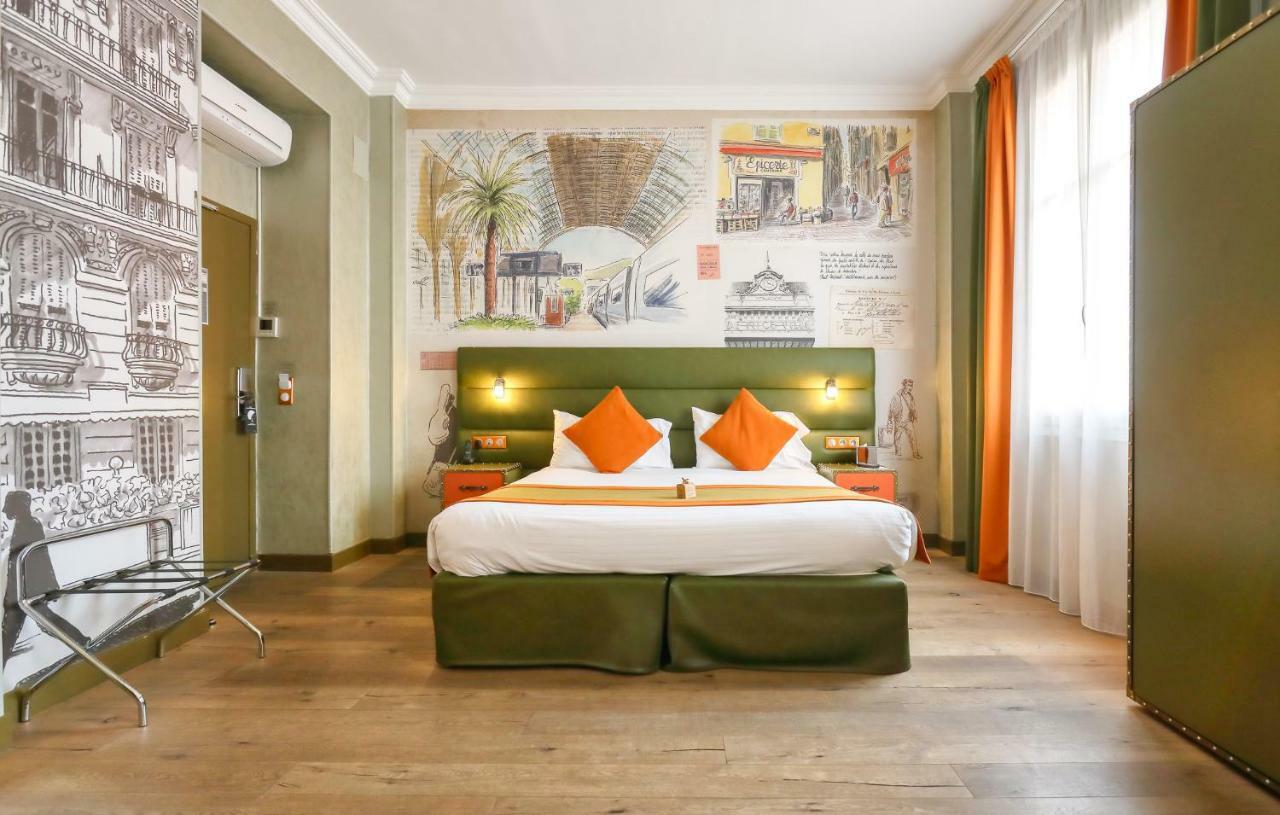 Superior Double or Twin Room Garden View